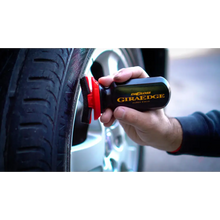 Cargar imagen en el visor de la galería, Acondicionador de Neumaticos Digloss Gira Edge 70ml SOFT99 Chile