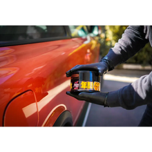 Cargar imagen en el visor de la galería, Cera Fusso Coat Autos Oscuros 200g SOFT99 Chile