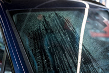 Cargar imagen en el visor de la galería, Glaco Roll On 75 ml