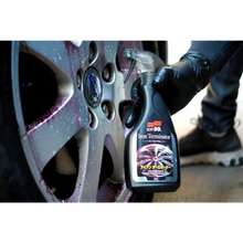 Cargar imagen en el visor de la galería, Descontaminador de llantas Iron Terminator 500ml SOFT99 Chile
