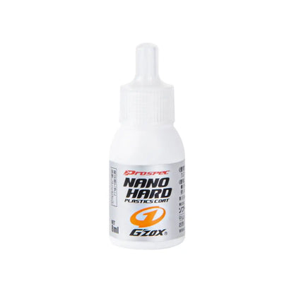 Sellador de Plásticos Nano Hard Soft99 de 8ml para restaurar piezas plásticas.
